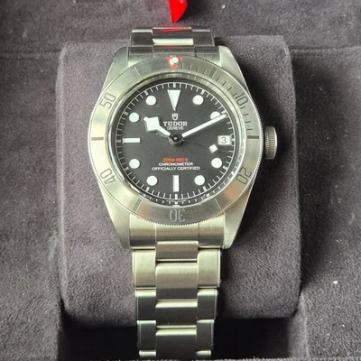 Heritage Black Bay Steel Manufacture / Bracelet