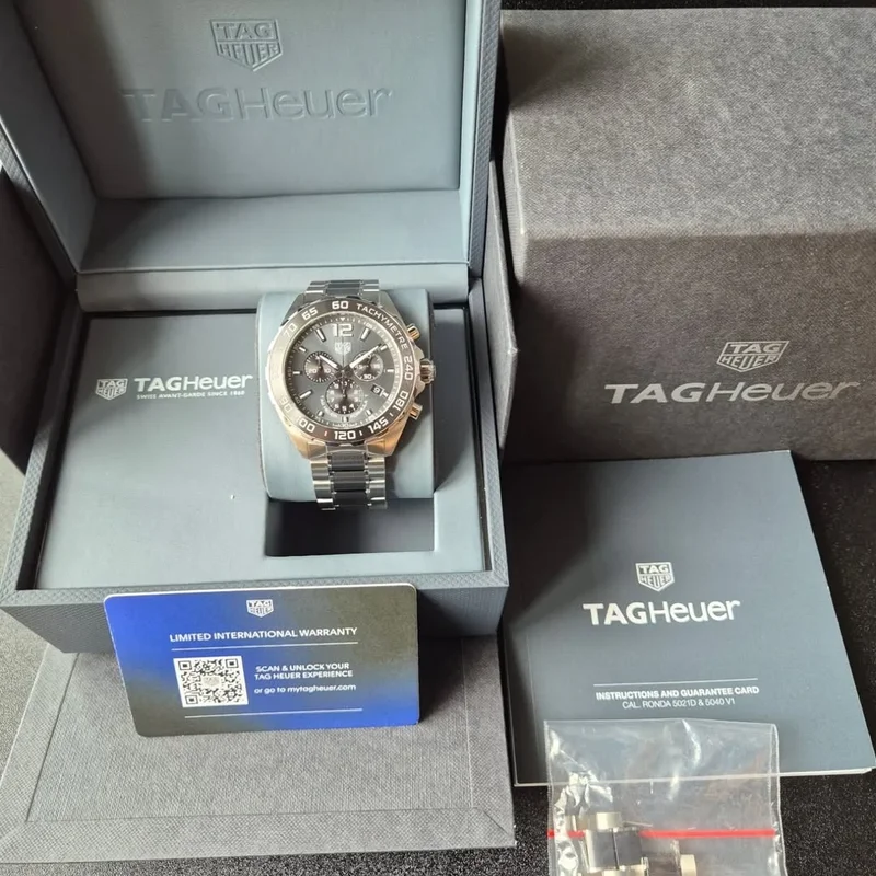 Thumb Formula 1 Chronograph Quartz 43 Stainless Steel / Black