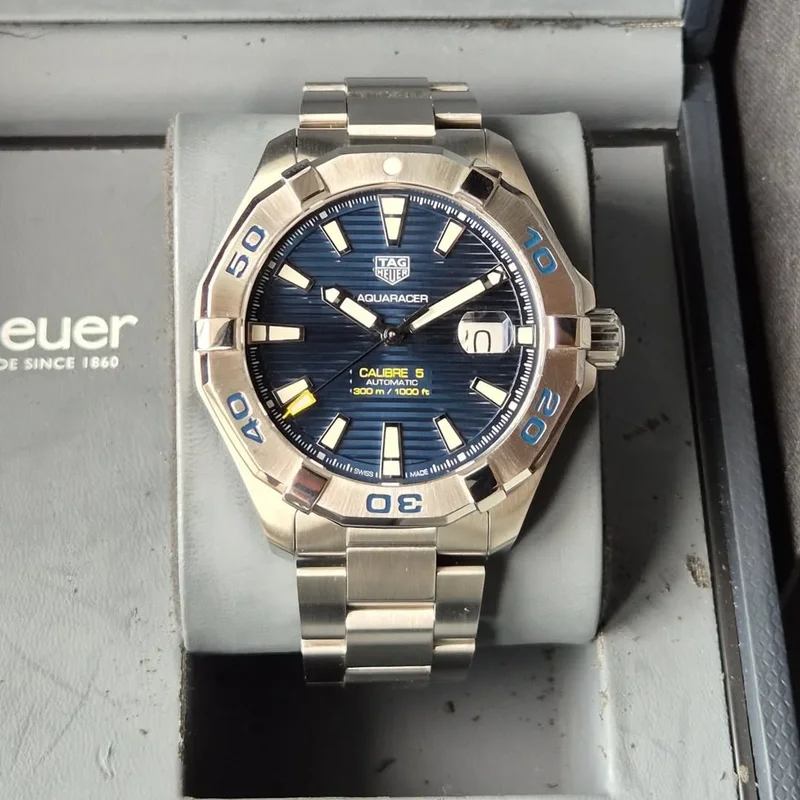 Aquracer 300M Calibre 5 43 Stainless Steel / Blue / Bracelet
