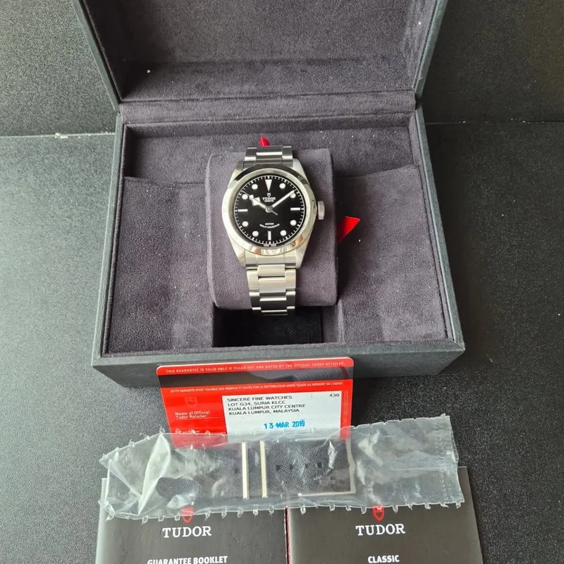 Thumb Heritage Black Bay 41 Black / Bracelet