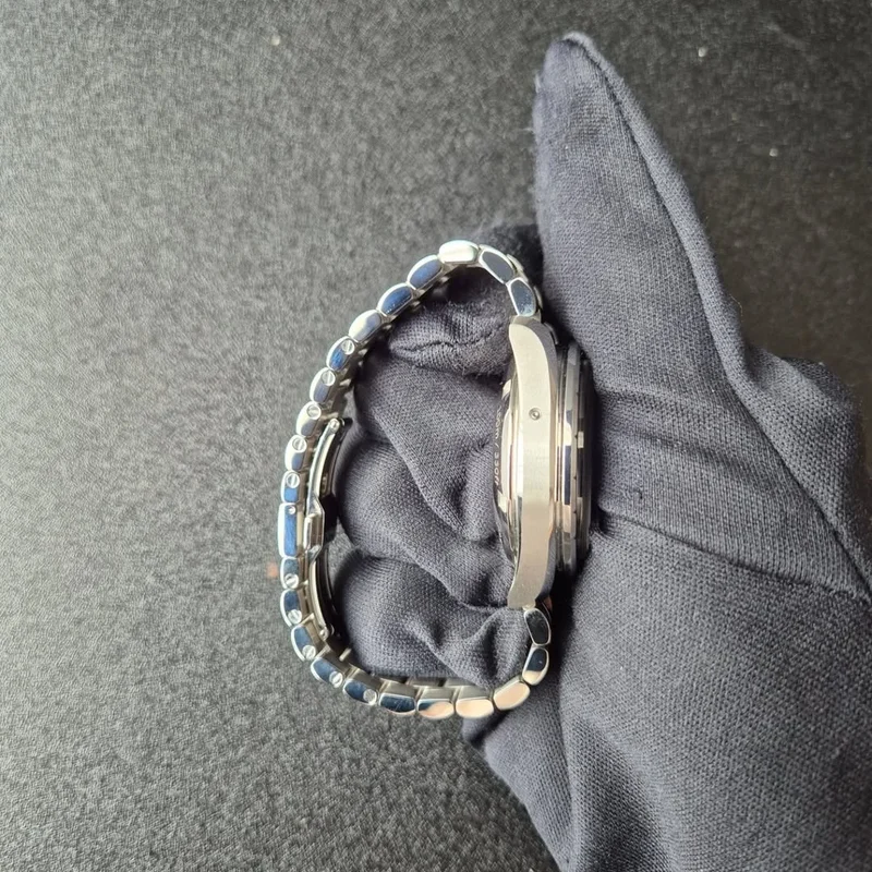 Thumb Speedmaster Co-Axial 38 Stainless Steel / Blue / Bracelet