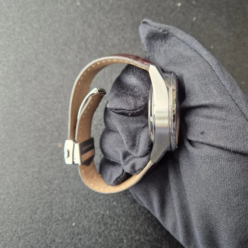 Thumb Carrera Calibre Heuer 02 42 Stainless Steel / Grey / Strap