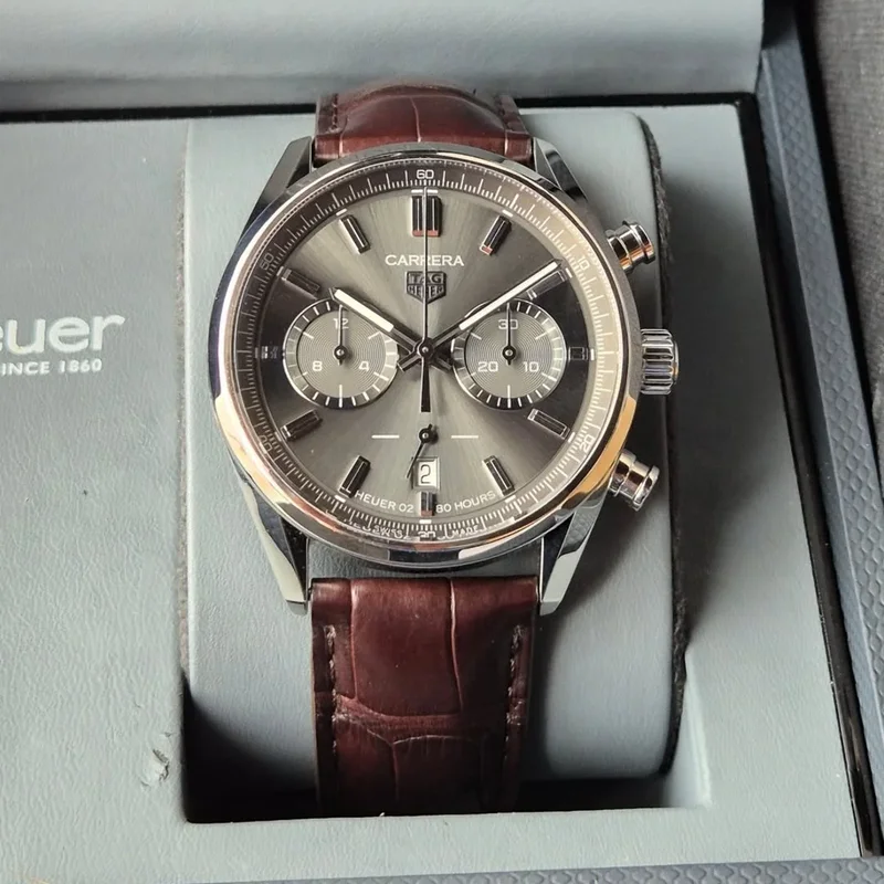 Carrera Calibre Heuer 02 42 Stainless Steel / Grey / Strap