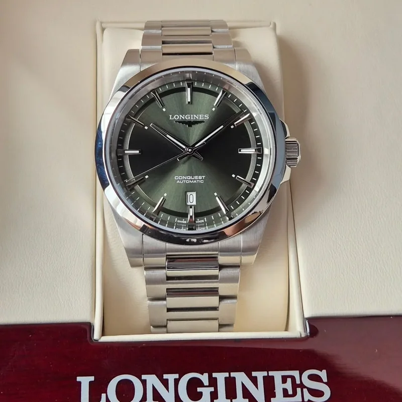 Conquest 41 Stainless Steel / Green / Bracelet