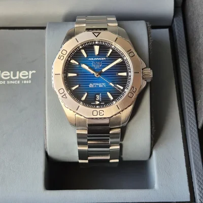 Aquaracer Professional 200 40 Automatic Stainless Steel / Blue