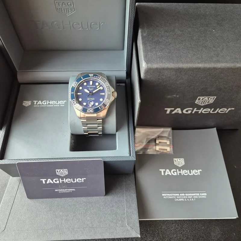 Thumb Aquaracer Professional 300 43 Stainless Steel / Blue