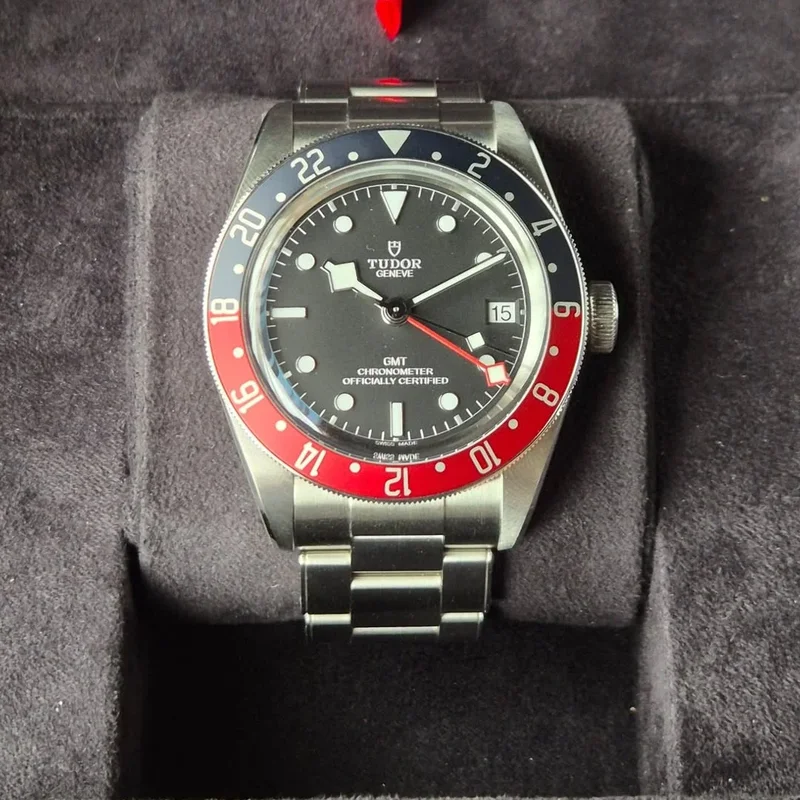 Black Bay GMT Stainless Steel / Black / Pepsi / Bracelet