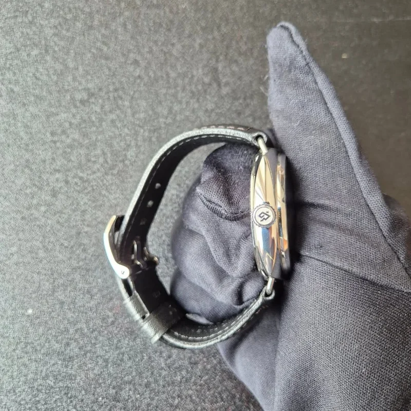 Thumb Radiomir Black Seal 8 Days Stainless Steel / Black