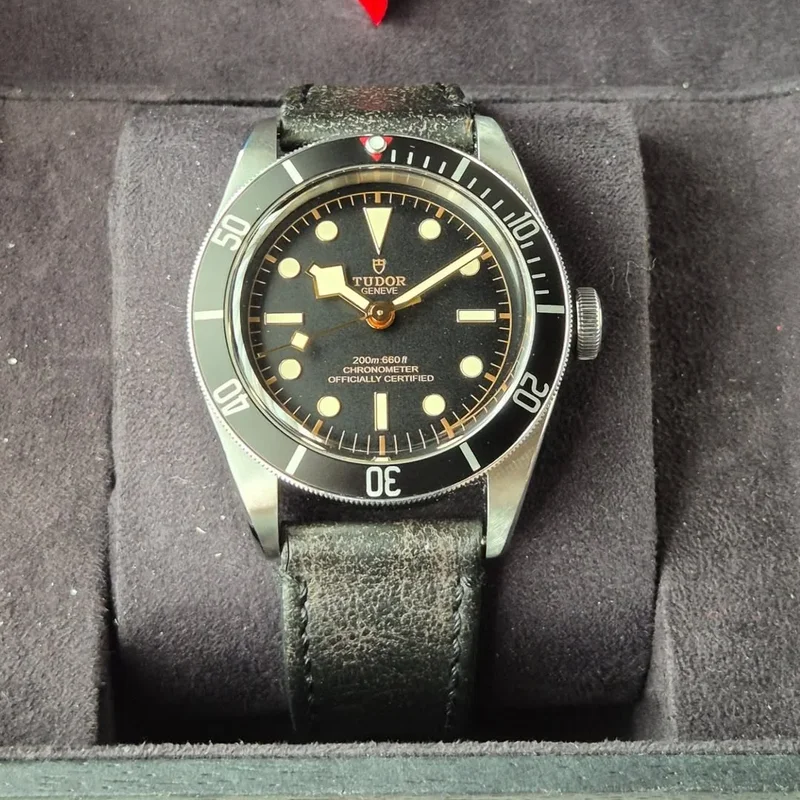 Heritage Black Bay Black Manufacture / Strap
