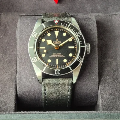 Heritage Black Bay Black Manufacture / Strap