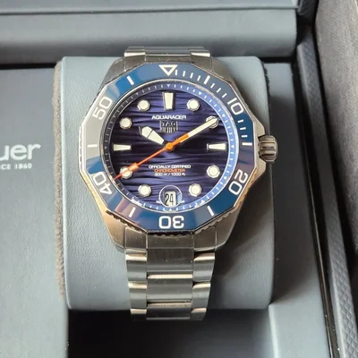 Aquaracer Professional 300 Blue Stainless Steel / Blue / Bracelet