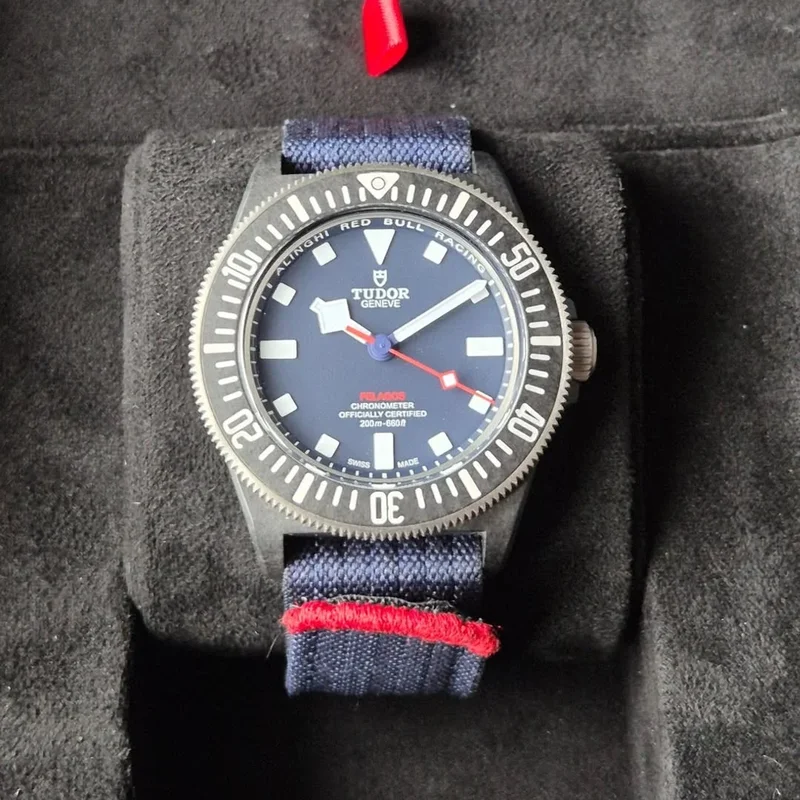 Pelagos FXD Alinghi Red Bull Racing