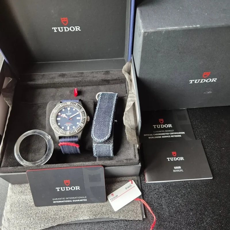 Thumb Pelagos FXD Alinghi Red Bull Racing