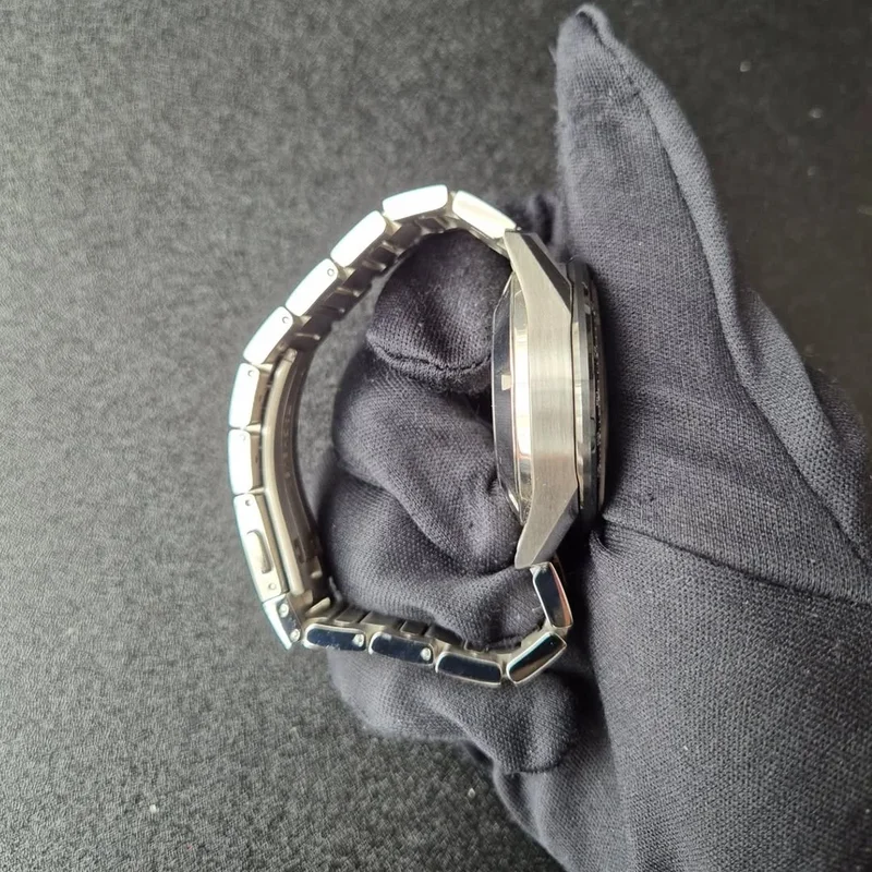Thumb Carrera Calibre 16 41 Stainless Steel / Black / Bracelet