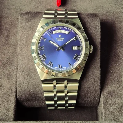 Royal Day-Date 41 Stainless Steel / Blue - Roman