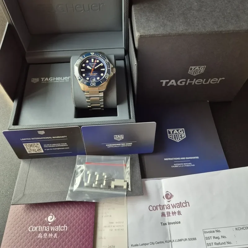 Thumb Aquaracer Professional 300 Blue Stainless Steel / Blue / Bracelet