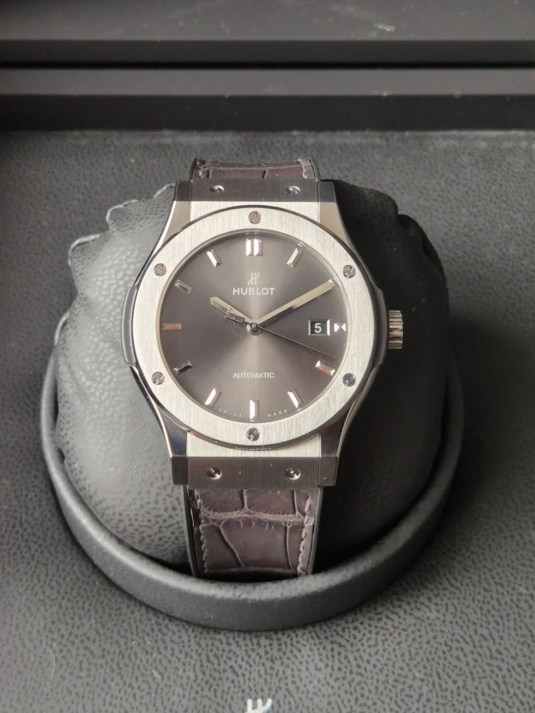 Classic Fusion 42 Grey Titanium