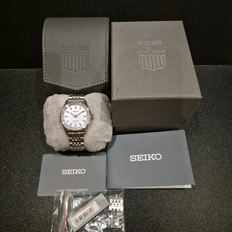 Thumb King Seiko SPB457J1 Automatic 3 Days Preppy Blue
