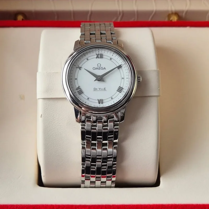 De Ville Prestige Quartz 27.4 Stainless Steel / Vintage Silver / Bracelet