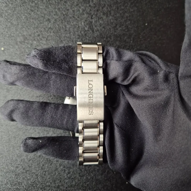 Thumb Spirit Zulu Time 39 Stainless Steel / Black / Bracelet