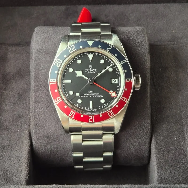 Black Bay GMT Stainless Steel / Black / Pepsi / Bracelet