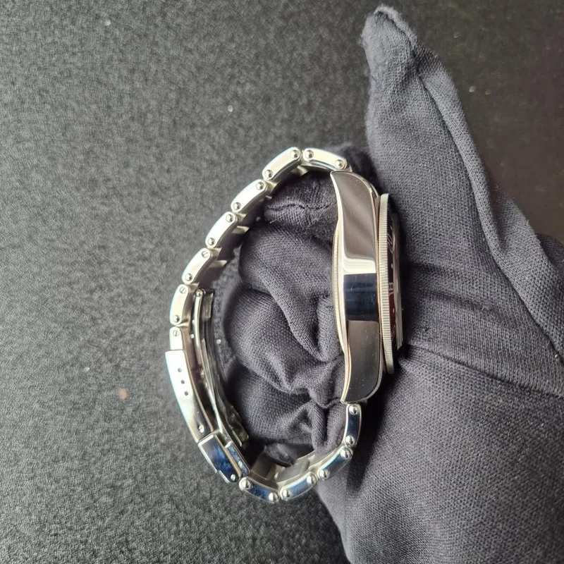 Thumb Black Bay GMT Stainless Steel / White / Bracelet