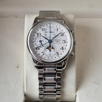 Master Collection 40 Chronograph Calendar Stainless Steel / Silver / Bracelet