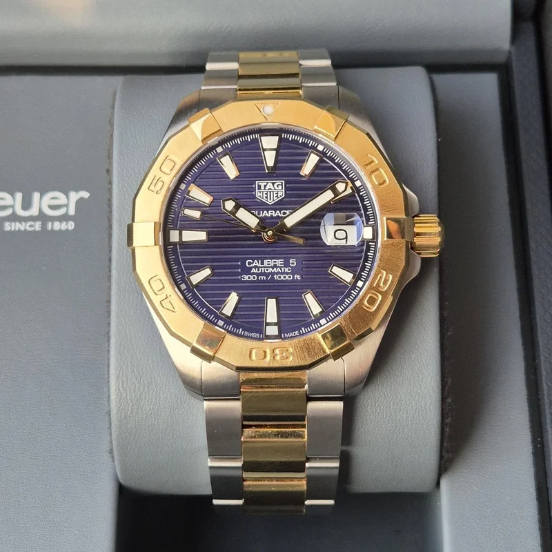 Aquaracer Calibre 5 41 Stainless Steel - Yellow Gold / Blue / Bracelet