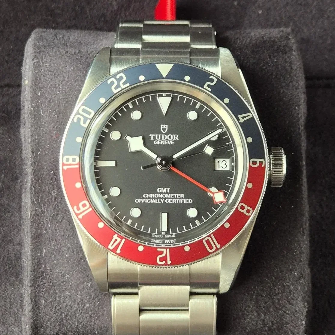 Black Bay GMT Stainless Steel / Black / Pepsi / Bracelet