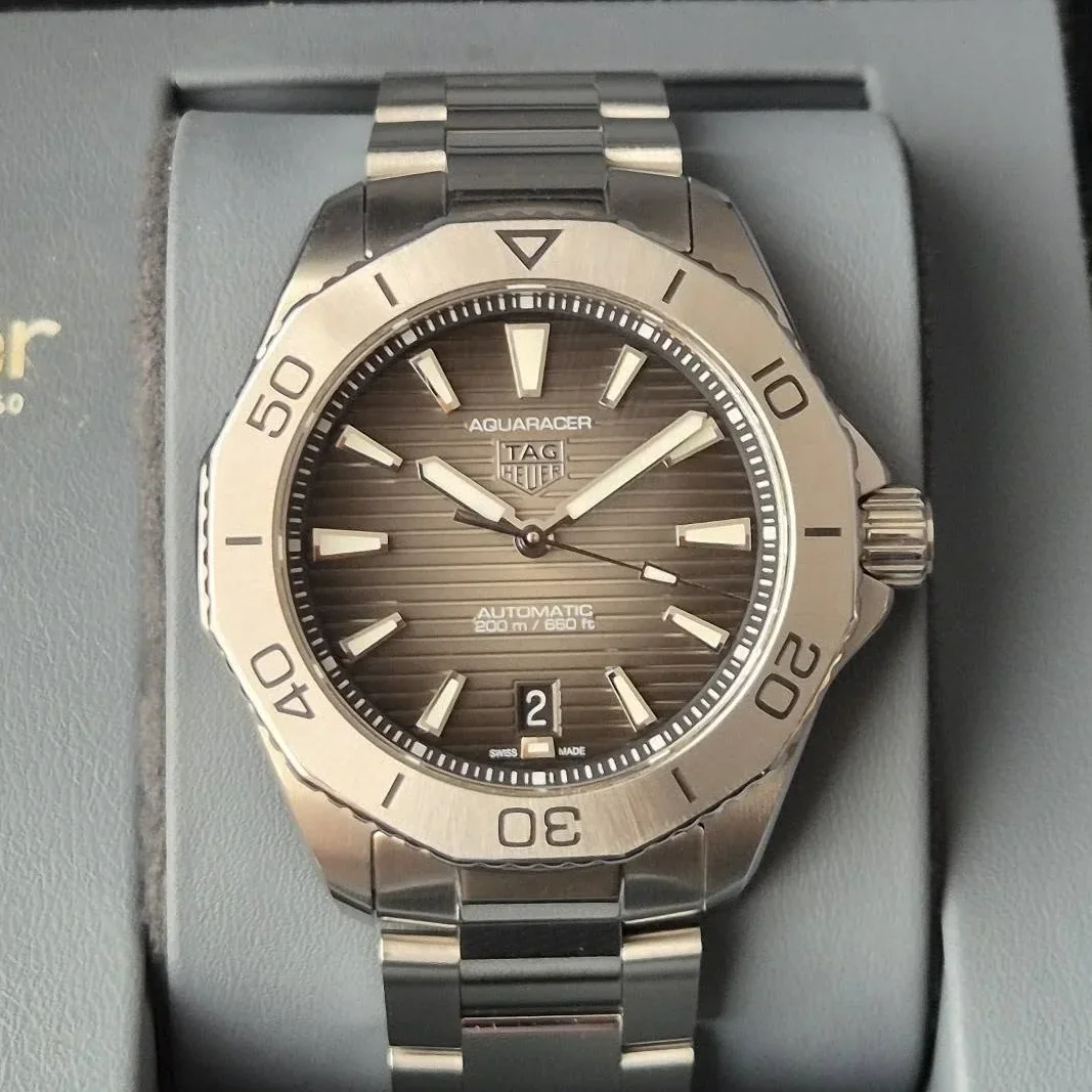 Aquaracer Professional 200 Automatic 40 Stainless Steel / Black