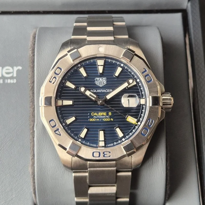 Aquracer 300M Calibre 5 43 Stainless Steel / Blue / Bracelet
