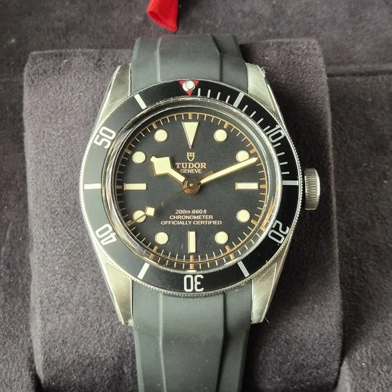 Heritage Black Bay Black Manufacture / Strap
