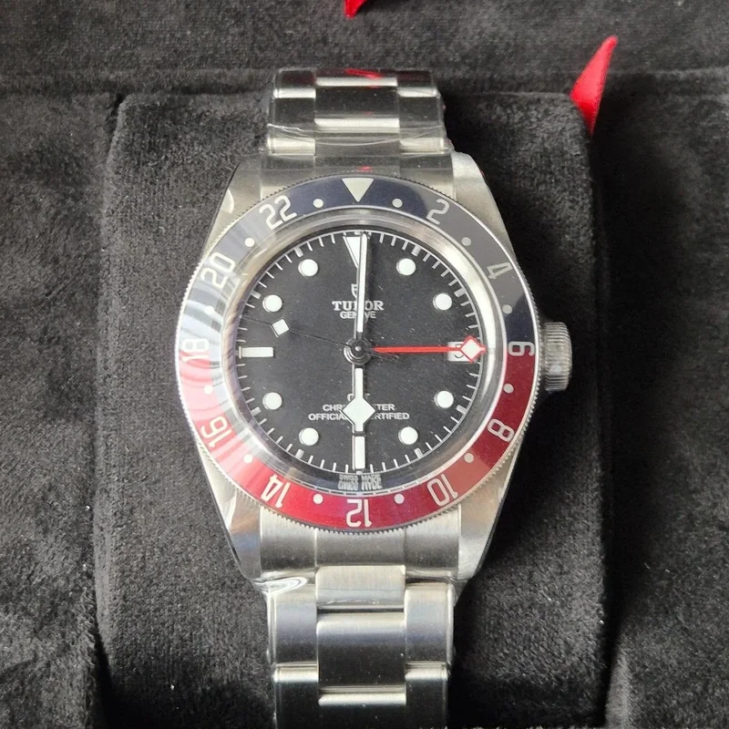 Black Bay GMT Stainless Steel / Black / Pepsi / Bracelet