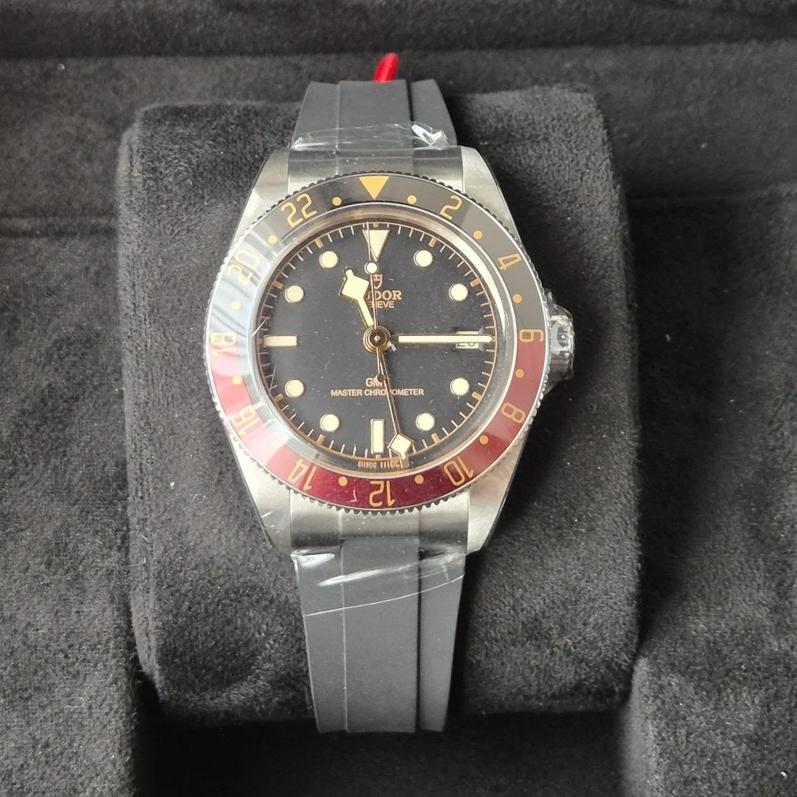 Black Bay 58 GMT Stainless Steel / Black / Rubber