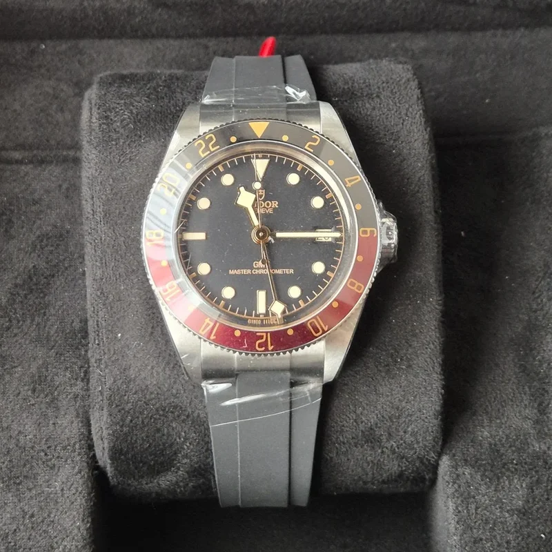 Black Bay 58 GMT Stainless Steel / Black / Rubber