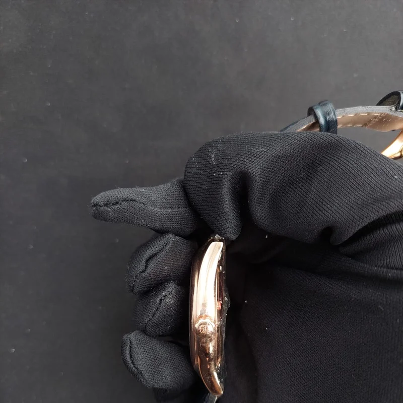 Thumb Index Automatic Black