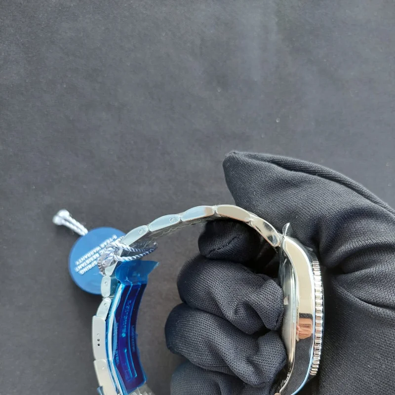 Thumb HydroConquest 41 Automatic Stainless Steel / Blue / Bracelet