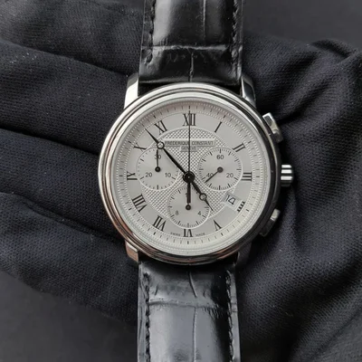 Classics Chronograph Quartz