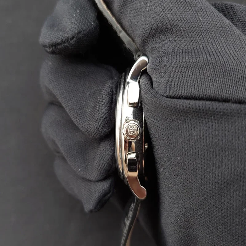 Thumb Classics Chronograph Quartz