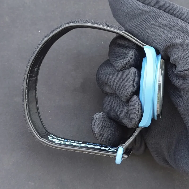 Thumb MoonSwatch Mission to Neptune