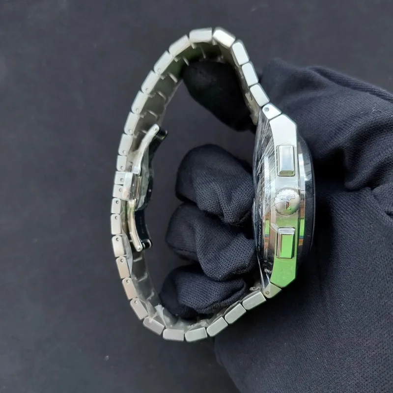 Thumb PRX Chronograph Stainless Steel / Silver