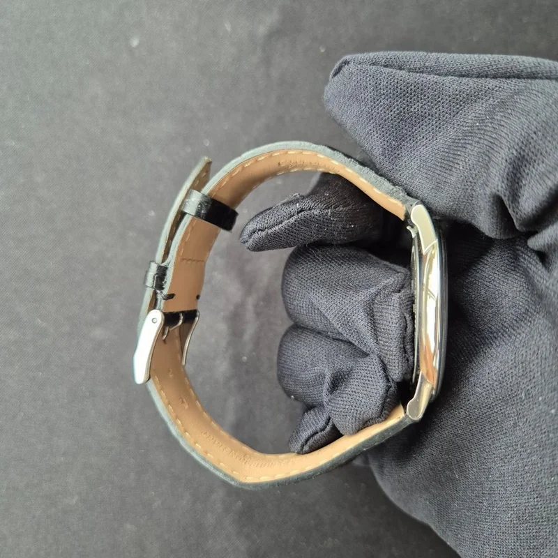 Thumb Slimline Small Second Quartz