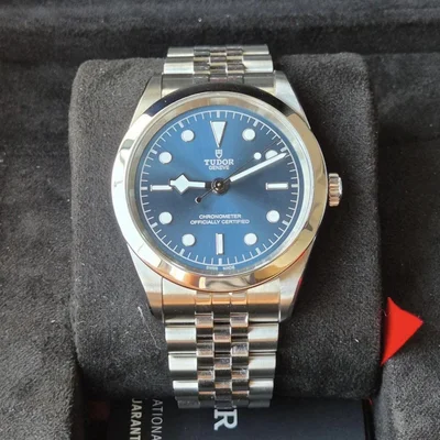 Black Bay 41 Stainless Steel / Blue / Bracelet