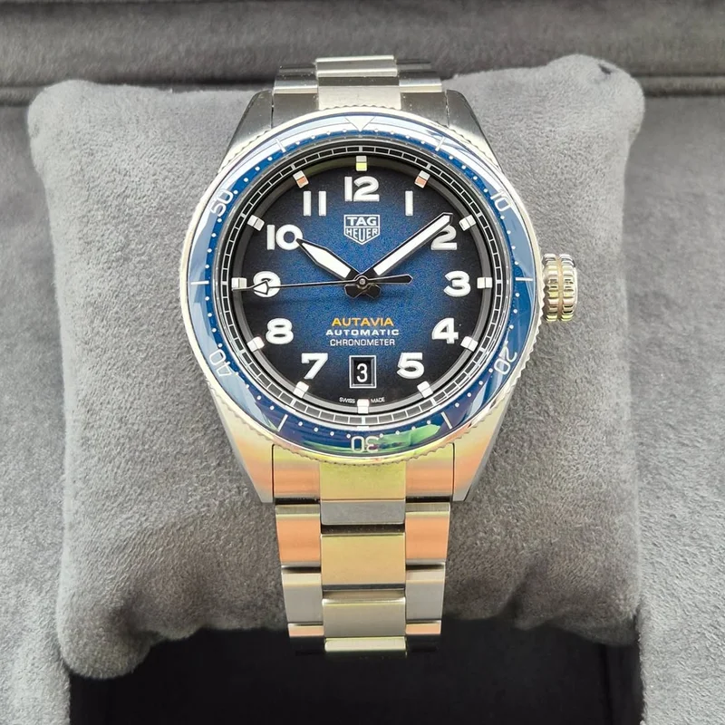 Autavia Calibre 5 Stainless Steel / Blue / Bracelet