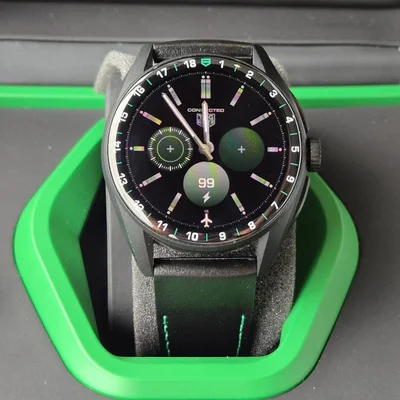 Connected Calibre E4 Golf Edition