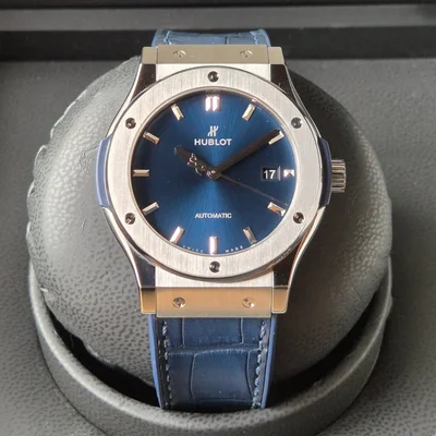 Classic Fusion 42 Titanium / Blue / Rubber