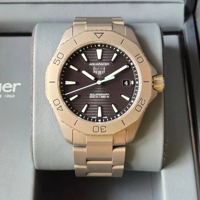 Aquaracer Professional 200 Titanium / Black