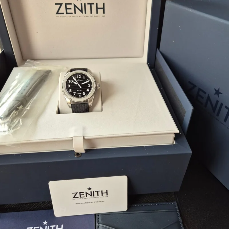 Thumb PILOT Automatic Stainless Steel / Black