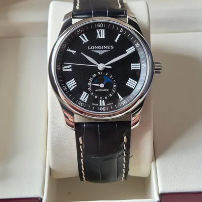Master Collection 40 Moonphase Stainless Steel / Black-Roman / Alligator