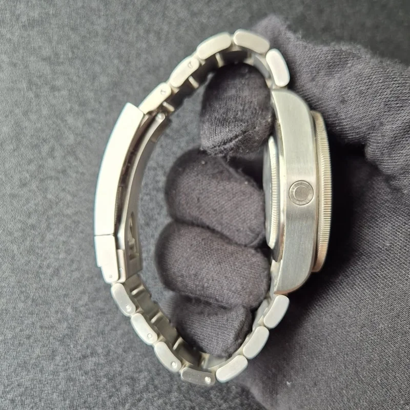 Thumb Pelagos Titanium / Black / Bracelet